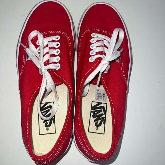 Vans Shoes - Vans Authentic Skate Shoe - Red
8 womens, 6.5 mens